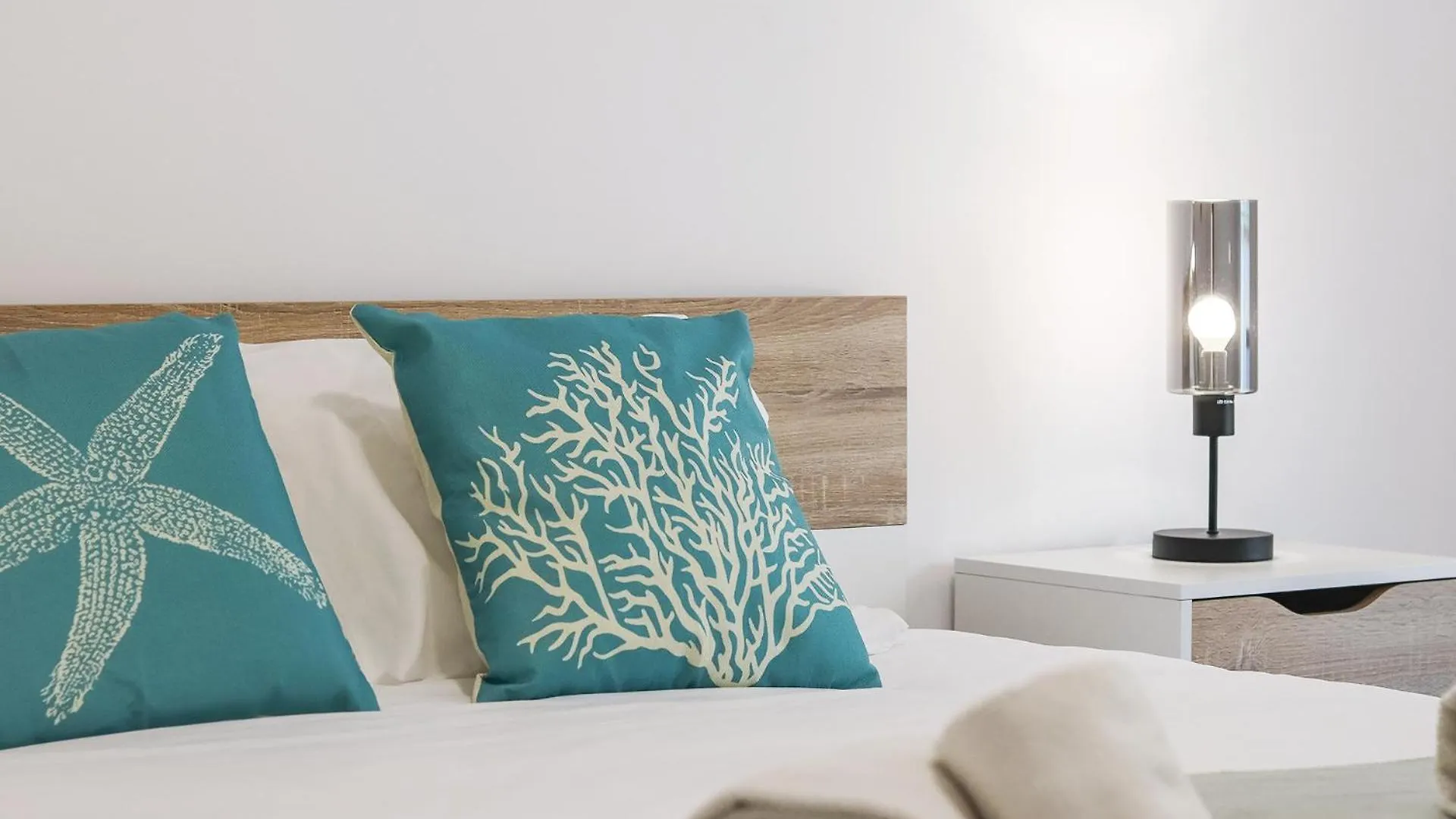 Cascais Beach Flower Apartment Estoril
